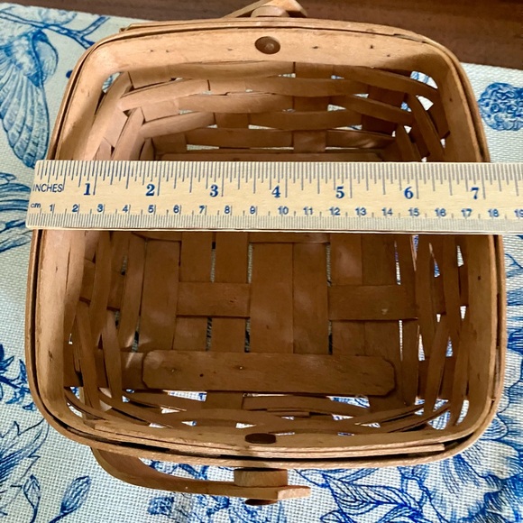 Vintage Longaberger 7 in. Woven Basket - Picture 3 of 7